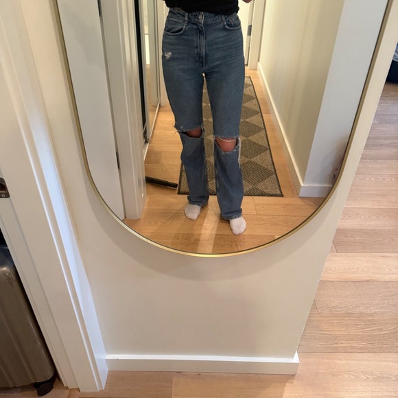 Zara ripped jeans - Picture 3 of 4